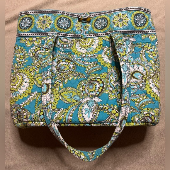 EUC Vera Bradley extra large tote Excellent Used Condition - Picture 3 of 11